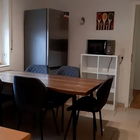 Work & Apartments- Mit Einzelzimmer *