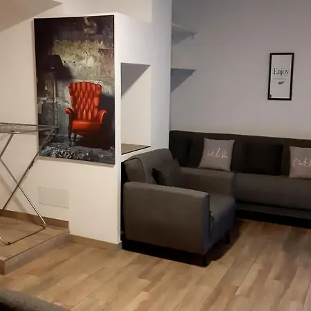 Work & Apartments- Mit Einzelzimmer