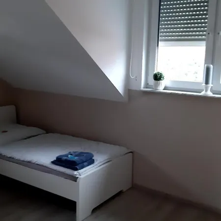 Work & Apartments- Mit Einzelzimmer 公寓