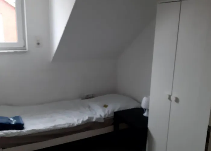 Work & Apartments- Mit Einzelzimmer